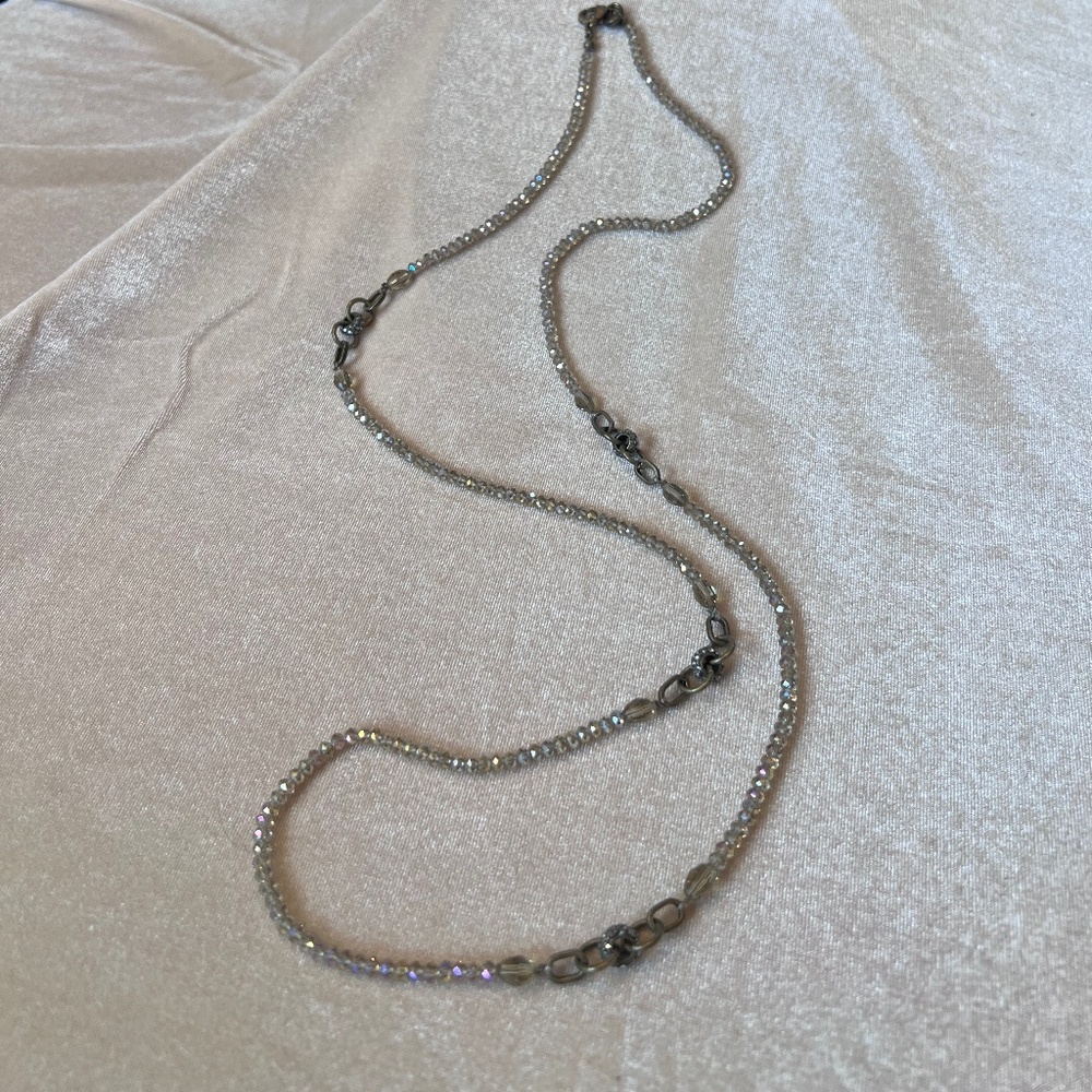 Long beaded necklace with rondelle stations